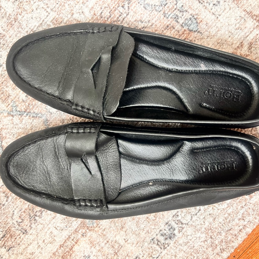 Women’s Black Loafers
